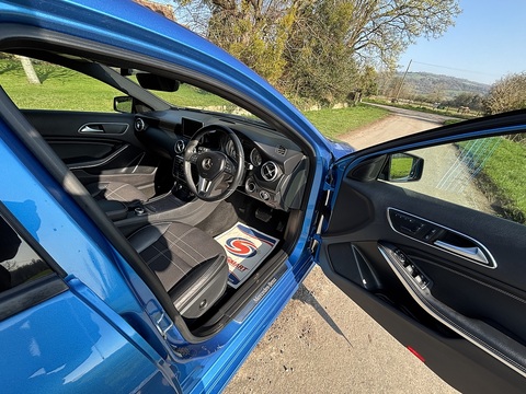A180 Blueefficiency Sport 1.6 5dr Hatchback Automatic Petrol
