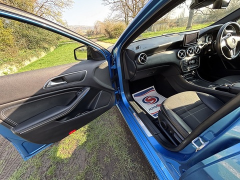A180 Blueefficiency Sport 1.6 5dr Hatchback Automatic Petrol
