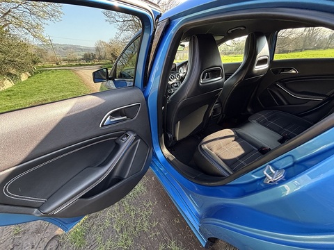 A180 Blueefficiency Sport 1.6 5dr Hatchback Automatic Petrol