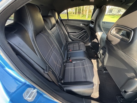 A180 Blueefficiency Sport 1.6 5dr Hatchback Automatic Petrol