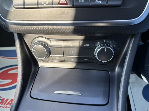 A180 Blueefficiency Sport 1.6 5dr Hatchback Automatic Petrol