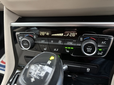 220I Luxury Gran Tourer 2.0 5dr Estate 2015 Petrol