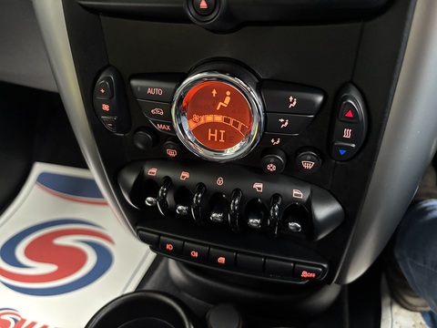 Cooper 1.6 5dr Hatchback Automatic Petrol