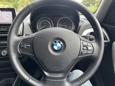 118I Se 1.5 5dr Hatchback Automatic Petrol
