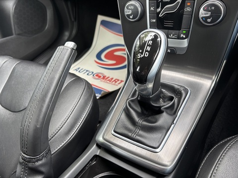 T4 Se 1.6 5dr Hatchback Automatic Petrol