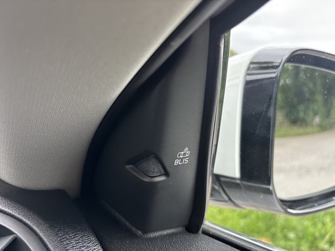 T4 Se 1.6 5dr Hatchback Automatic Petrol