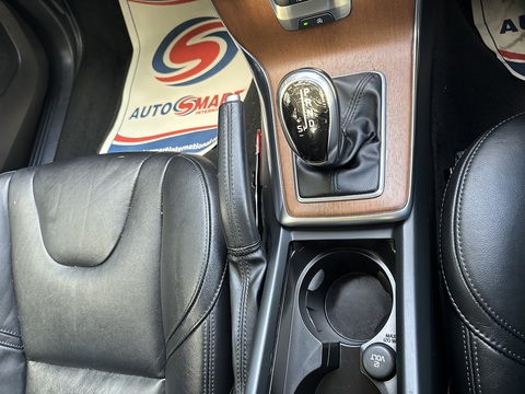 T4 Se 1.6 5dr Hatchback Automatic Petrol