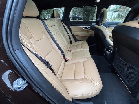 T5 Cross Country Awd 2.0 5dr Estate Automatic Petrol