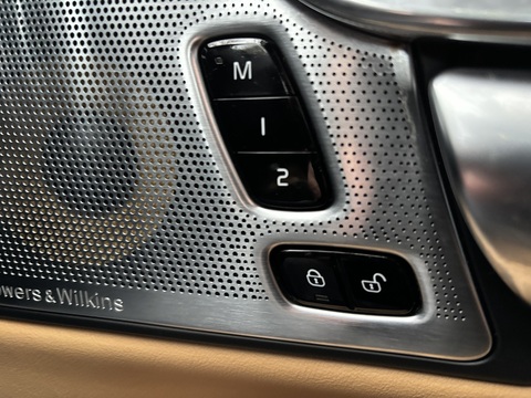 T5 Cross Country Awd 2.0 5dr Estate Automatic Petrol