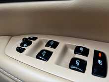 Volvo V90 T5 Cross Country Awd