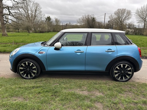 Cooper 1.5 5dr Hatchback Automatic Petrol