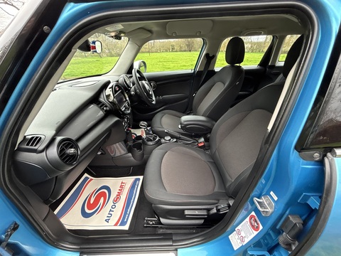 Cooper 1.5 5dr Hatchback Automatic Petrol