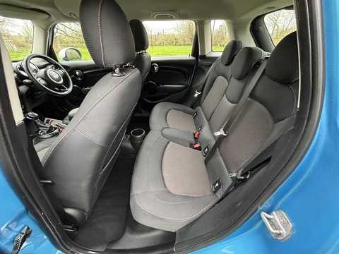 Cooper 1.5 5dr Hatchback Automatic Petrol