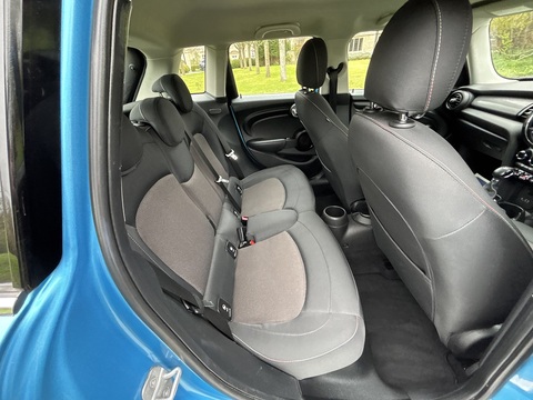 Cooper 1.5 5dr Hatchback Automatic Petrol