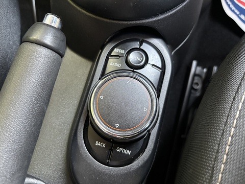 One 1.2 5dr Hatchback Automatic Petrol