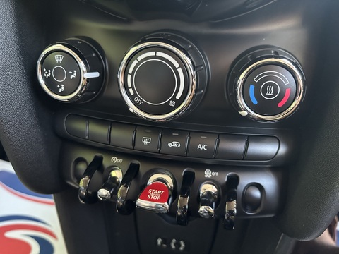 One 1.2 5dr Hatchback Automatic Petrol