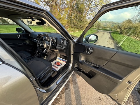 C Classic 1.5 5dr Hatchback Automatic Petrol