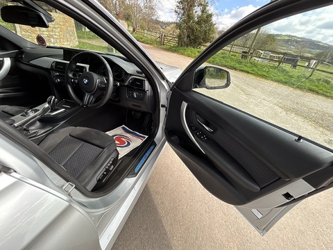 320I M Sport Touring 2.0 5dr Estate Automatic Petrol