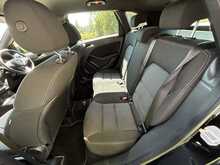 Mercedes-Benz B-Class B180 Se