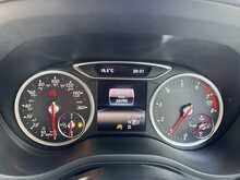 Mercedes-Benz B-Class B180 Se
