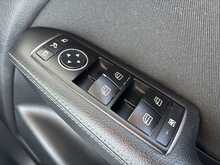 Mercedes-Benz B-Class B180 Se