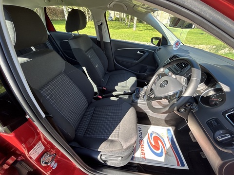 Se Tsi Dsg 1.2 5dr Hatchback Semi Auto Petrol