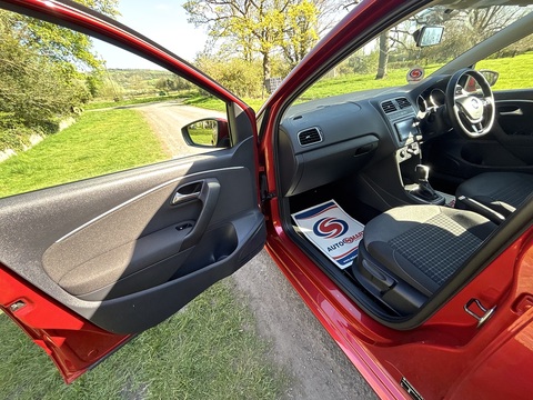 Se Tsi Dsg 1.2 5dr Hatchback Semi Auto Petrol