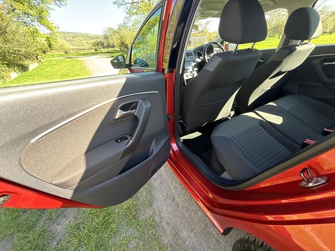 Se Tsi Dsg 1.2 5dr Hatchback Semi Auto Petrol