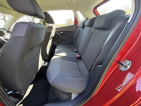 Se Tsi Dsg 1.2 5dr Hatchback Semi Auto Petrol