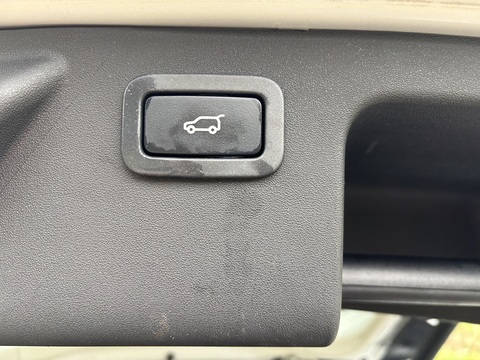 Si4 Hse Luxury 2.0 5dr Estate Automatic Petrol