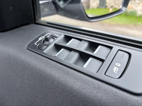 Si4 Hse Luxury 2.0 5dr Estate Automatic Petrol