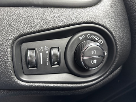 Limited 1.4 5dr Estate Automatic Petrol