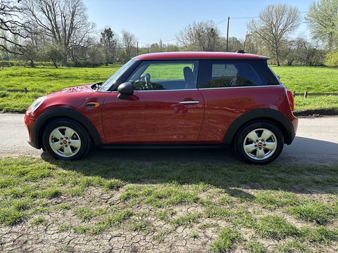 One 1.2 5dr Hatchback Automatic Petrol