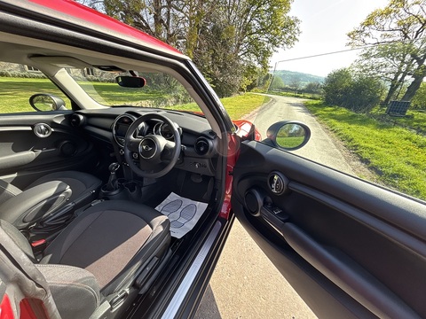 One 1.2 5dr Hatchback Automatic Petrol