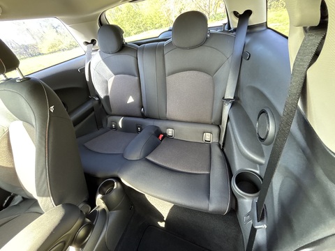 One 1.2 5dr Hatchback Automatic Petrol