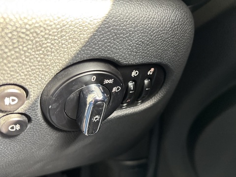 One 1.2 5dr Hatchback Automatic Petrol