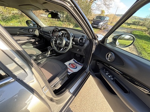 Cooper 1.5 5dr Estate Automatic Petrol