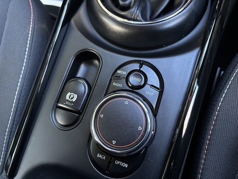 Cooper 1.5 5dr Estate Automatic Petrol