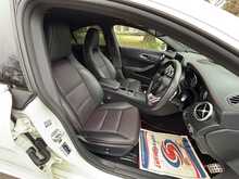 Mercedes-Benz Cla Cla 250 4Matic Amg