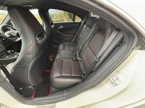 Cla 250 4Matic Amg 2.0 4dr Saloon Automatic Petrol