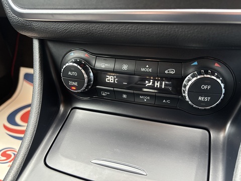 Cla 250 4Matic Amg 2.0 4dr Saloon Automatic Petrol