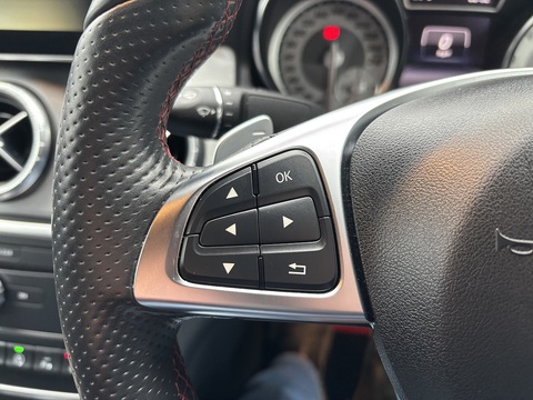 Cla 250 4Matic Amg 2.0 4dr Saloon Automatic Petrol