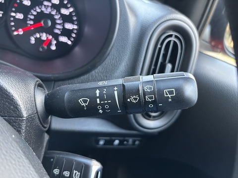 1.0 1 Hatchback 5dr Petrol Manual Euro 6 (66 bhp)