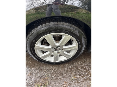 Se Tsi Dsg 1.2 5dr Hatchback Semi Auto Petrol