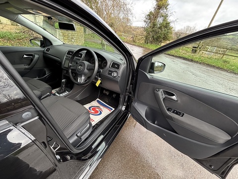 Se Tsi Dsg 1.2 5dr Hatchback Semi Auto Petrol