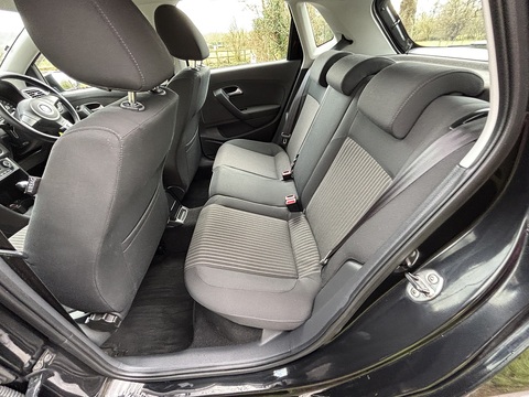 Se Tsi Dsg 1.2 5dr Hatchback Semi Auto Petrol