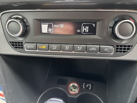 Se Tsi Dsg 1.2 5dr Hatchback Semi Auto Petrol