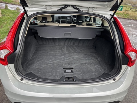 T4 Business Edition 1.6 5dr Estate Automatic Petrol