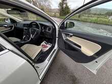 Volvo V60 T4 Business Edition