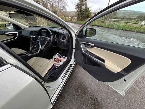 T4 Business Edition 1.6 5dr Estate Automatic Petrol